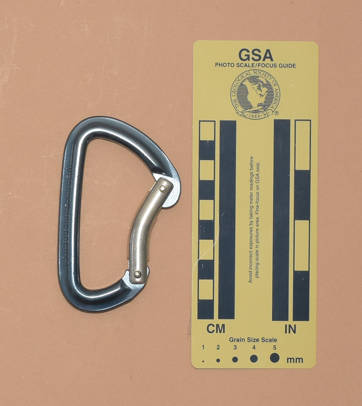 705: Black Diamond Bent Gate Front View