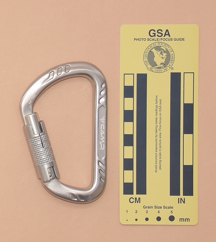 457: CAMP Guide XL 3Lock Rear View