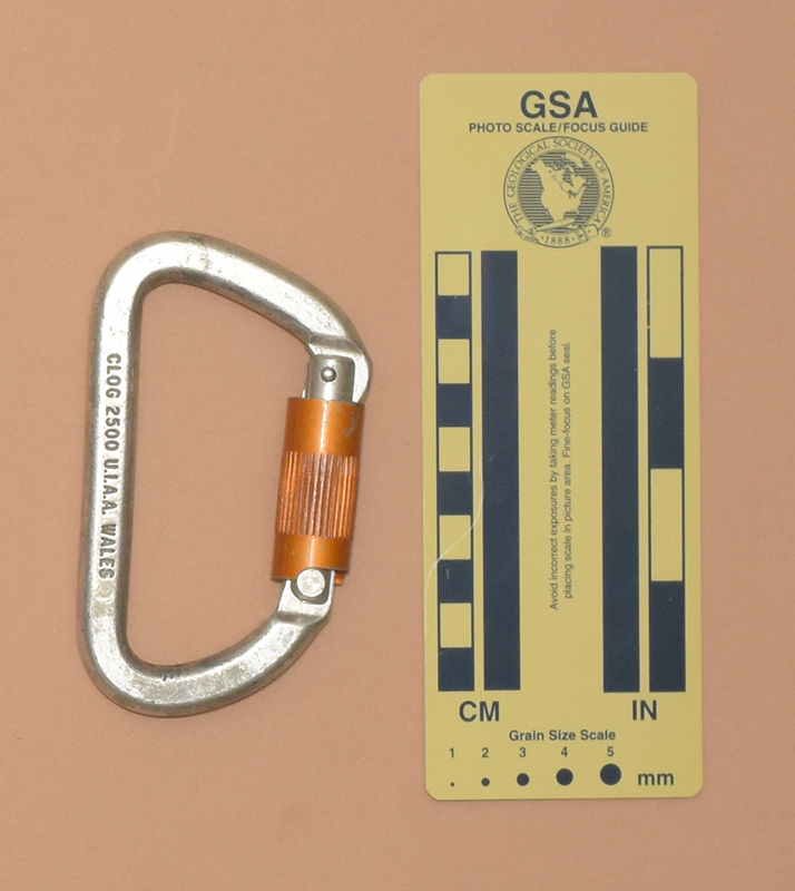 709: Climb High/Clog Locking D Front View