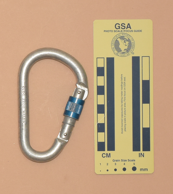 715: Climb High/Clog Locking HMS Front View